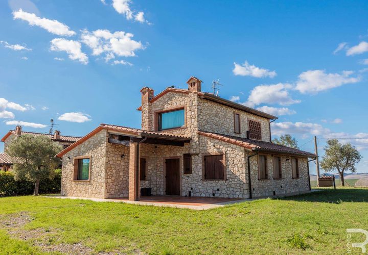Villa a Volterra, Pisa, Volterra - € 535.000 | Ref: R06670SGVI-1325084 - foto 1