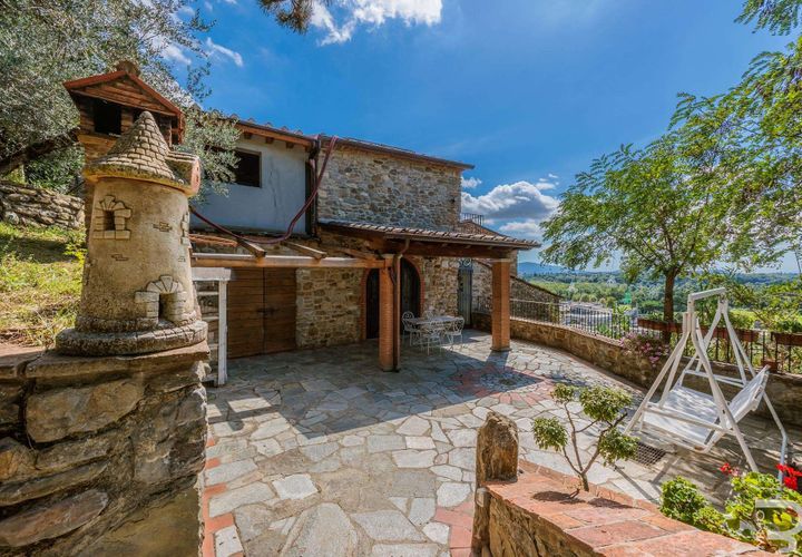 Farm hus i Capolona, Arezzo, Capolona - € 425.000 | Ref: R06655CARU-1326486 - foto 1