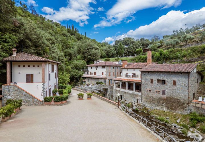Farm hus i Loro Ciuffenna, Arezzo, Loro Ciuffenna - € 3.300.000 | Ref: R06572LOCA-1327413 - foto 1