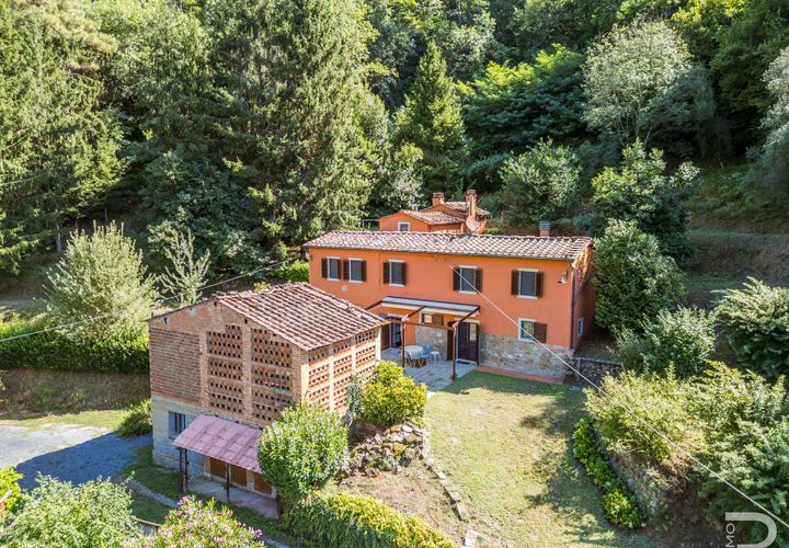 Farm hus i Pescia, Pistoia, Pescia - € 570.000 | Ref: R06575PECA-1327464 - foto 1