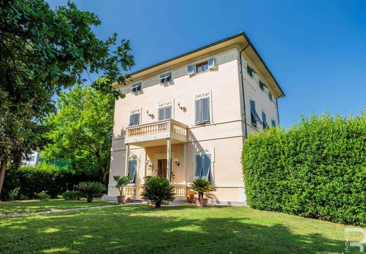 Villa a Porcari, Lucca, Porcari - € 850.000 | Ref: R06485VIPO-1328516 - foto 1
