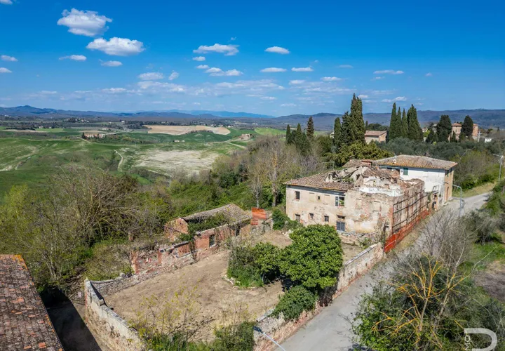 Farm hus i Asciano, Siena, Asciano - € 250.000 | Ref: R06275ASRU-1331149 - foto 1