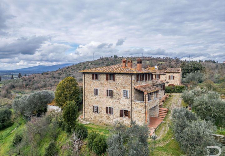Farm hus i Arezzo, Arezzo, Arezzo - € 650.000 | Ref: R06263CAAR-1332477 - foto 1