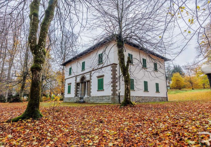 Villa i Vernio, Prato, Vernio - € 900.000 | Ref: R06000VEVI-1334592 - foto 1