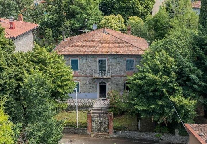 Villa i Chitignano, Arezzo, Chitignano - € 150.000 | Ref: R05455VICH-1337489 - foto 1