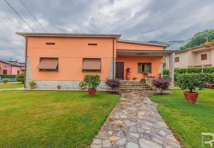 Villa i Gallicano, Lucca, Gallicano - € 780.000 | Ref: R05428GAVI-1337922 - foto 1