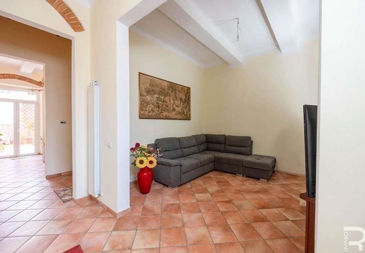 Villa a Viareggio, Lucca, Viareggio - € 750.000 | Ref: R05427VIEH-1337958 - foto 1