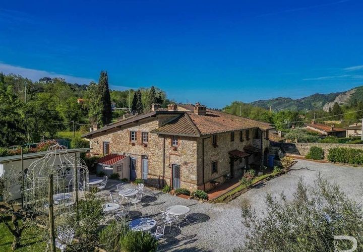 Farm hus i Camaiore, Lucca, Camaiore - € 1.200.000 | Ref: R05271RUCA-1339323 - foto 1