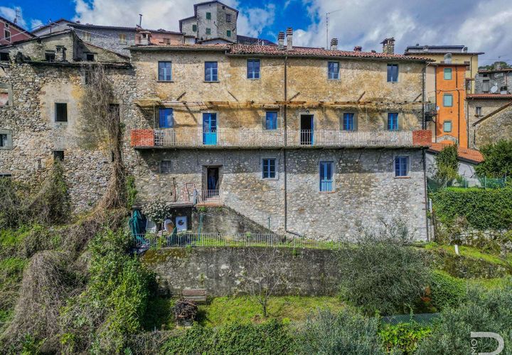 Farm hus i Gallicano, Lucca, Gallicano - € 260.000 | Ref: R05221CARU-1339858 - foto 1