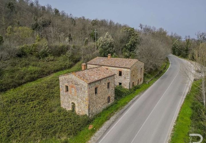 Farm hus i Roccastrada, Grosseto, Roccastrada - € 230.000 | Ref: R05217RORU-1339968 - foto 1