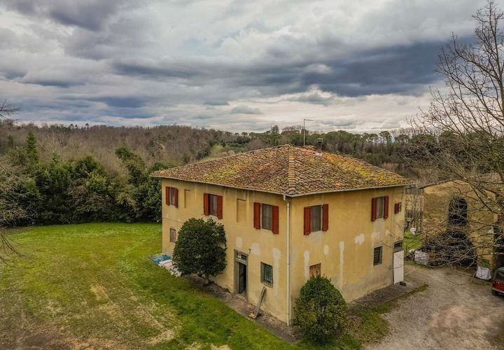 Farm hus i Fucecchio, Florence, Fucecchio - € 550.000 | Ref: R05145FURU-1340624 - foto 1