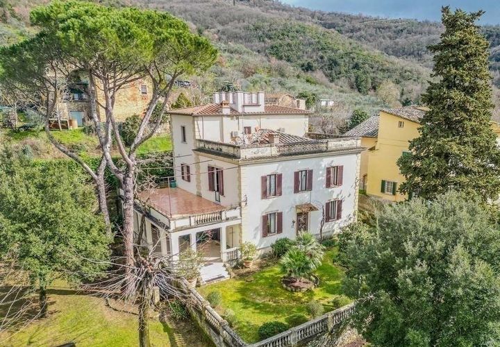 Villa a Arezzo, Arezzo, Arezzo - € 720.000 | Ref: R05128FOVI-1340831 - foto 1
