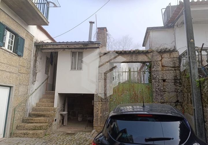 Villa i Oliveira do Hospital, Coimbra, Oliveira do Hospital - € 40.500 | Ref: LMF058 - foto 1
