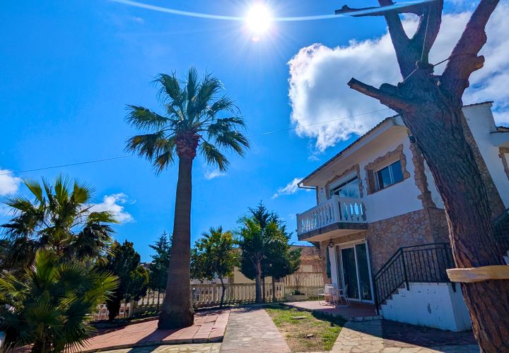 Villa i Lloret De Mar, Gerona, Lloret De Mar - € 360.000 | Ref: REVH132 - foto 1