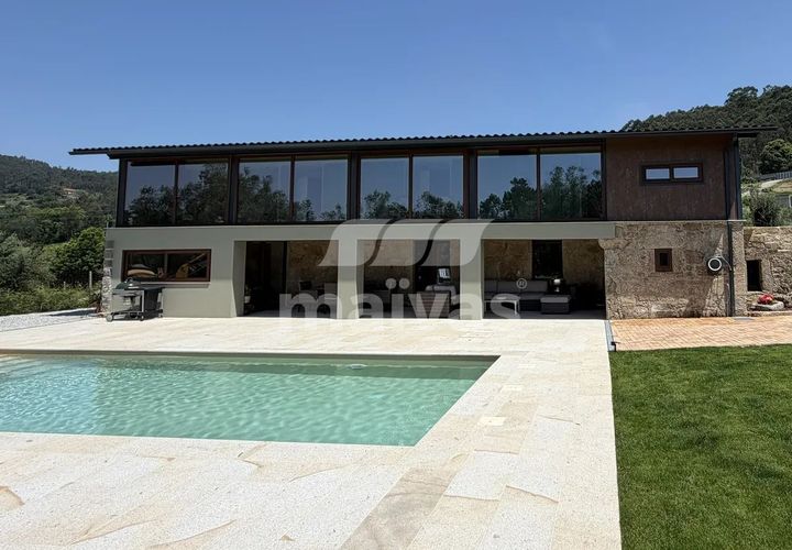 Villa i Vila Verde, Braga, Vila Verde - € 750.000 | Ref: A018-0198 - foto 1