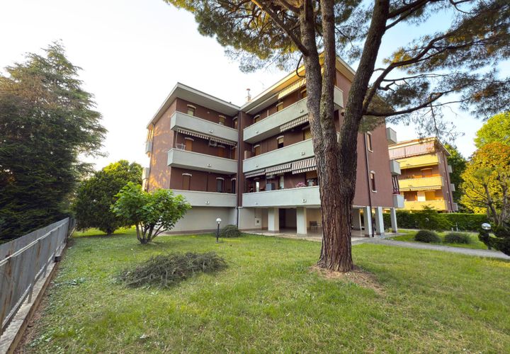 Lejlighed i Arcore, Monza and Brianza, Arcore - € 249.000 | Ref: 2505 - foto 1