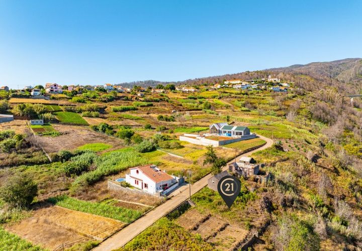 Helårsgrund i Calheta, Madeira, Calheta - € 35.000 | Ref: C0216-03164 - foto 1