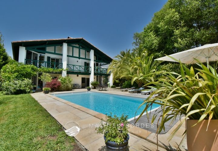 Villa a Villefranque, Pyrenees-Atlantiques, Villefranque - € 995.000 | Ref: 340935099366 - foto 1