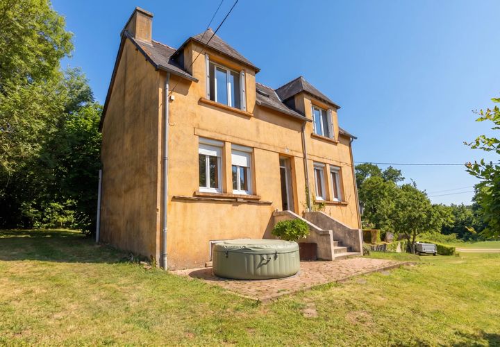 Villa i Saint-Hernin, Finistere, Saint-Hernin - € 97.200 | Ref: 6775 - foto 1