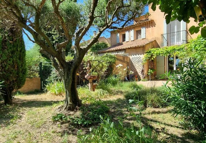 Herregård i Cucuron, Vaucluse, Cucuron - € 479 000 | Ref: 3366 - foto 1