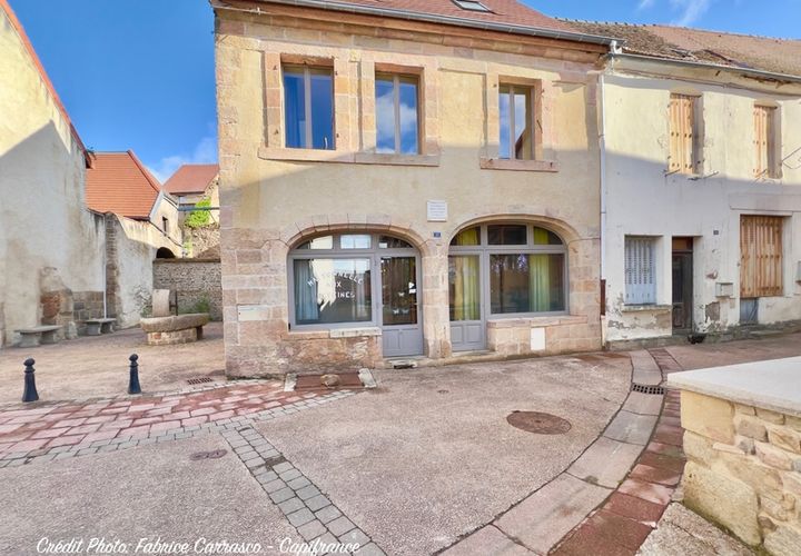 Villa a Montaigut, Puy-de-Dome, Montaigut - € 110.500 | Ref: 340932582971 - foto 1