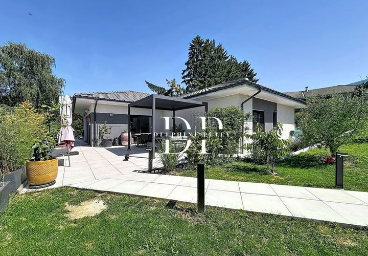 Villa a Cranves-Sales, Haute-Savoie, Cranves-Sales - € 645.000 | Ref: 340935646069 - foto 1