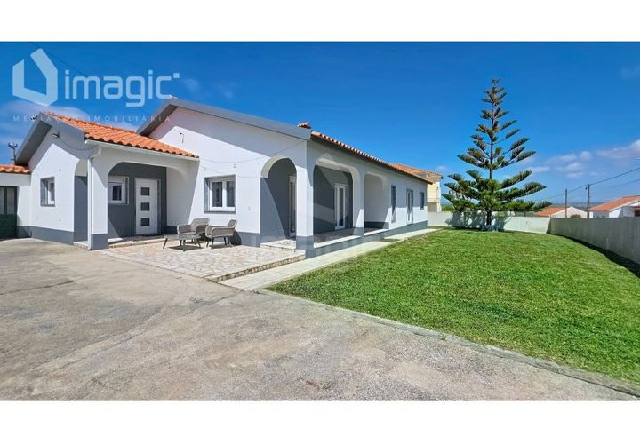 Villa i Torres Vedras, Lisbon, Torres Vedras - € 475.000 | Ref: L23641 - foto 1