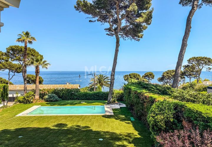 Villa i Antibes, Alpes-Maritimes, Antibes - € 3.200.000 | Ref: 87057235 - foto 1