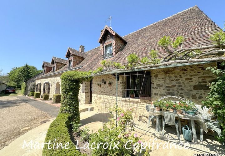 Landejendom i La Ferte-Bernard, Sarthe, La Ferte-Bernard - € 265.000 | Ref: 340935278300 - foto 1