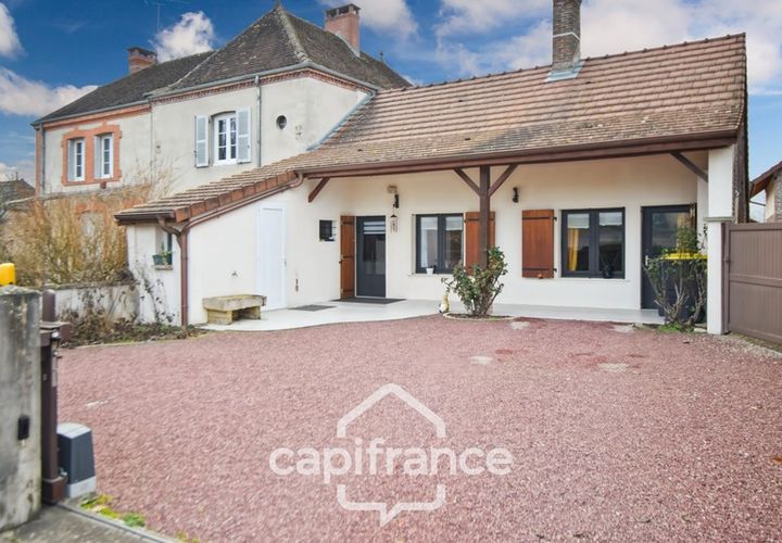 Villa a Louhans, Saone-et-Loire, Louhans - € 178.000 | Ref: 340933675199 - foto 1