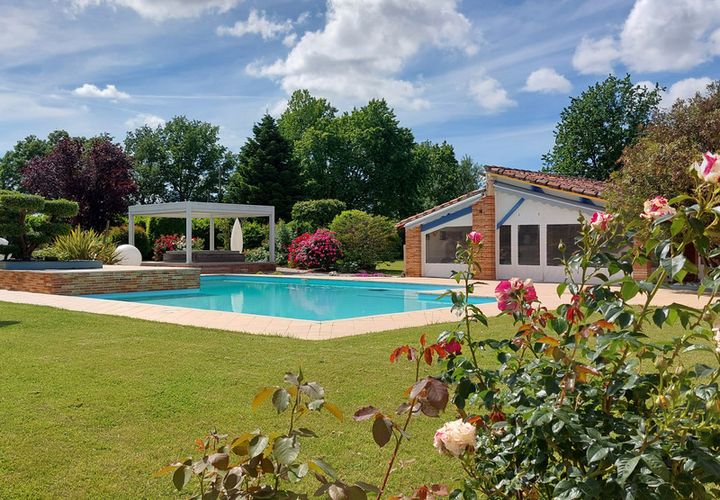 Villa i Montauban, Tarn-et-Garonne, Montauban - € 830.000 | Ref: 340938141304 - foto 1