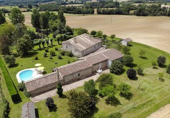 Villa a Lauzun, Lot-et-Garonne, Lauzun - € 601.650 | Ref: BVI75799 - foto 1