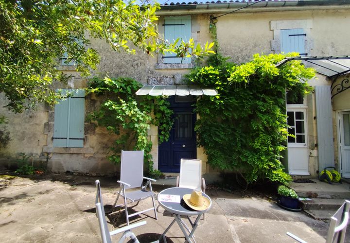 Landsbyhus i Ruffec, Charente, Ruffec - € 199.800 | Ref: BVI76144 - foto 1