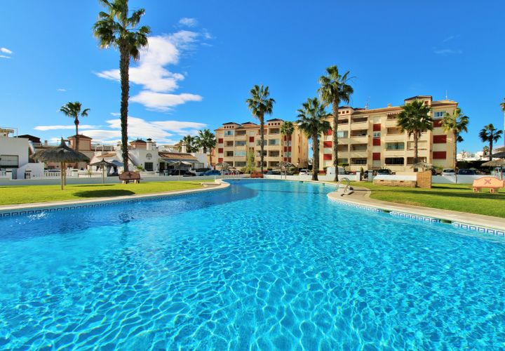 Lejlighed i Playa Flamenca, Alicante, Playa Flamenca - € 189.950 | Ref: VC3890 - foto 1