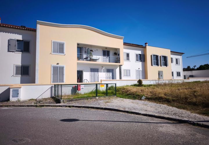 Apartament a Setubal, Setubal, Setubal - € 1.700/mes | Ref: ITH4407 - foto 1