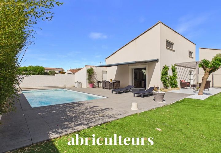 Villa i Lamanon, Bouches-du-Rhone, Lamanon - € 459.000 | Ref: LPVM010612513113 - foto 1