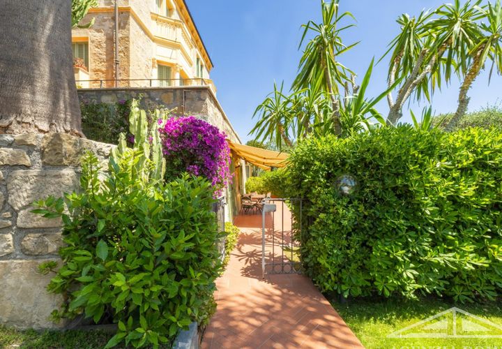 Leilighet i Bordighera, Imperia, Bordighera - € 360 000 | Ref: AG-DOM 3424 - foto 1
