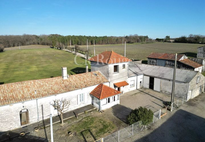 Villa i Duras, Lot-et-Garonne, Duras - € 371.000 | Ref: CTB097 - foto 1