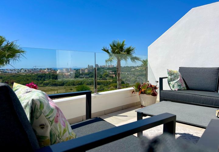 Rækkehus i Orihuela Costa, Alicante, Orihuela Costa - € 399.000 | Ref: MocadiT-0032/9775 - foto 1