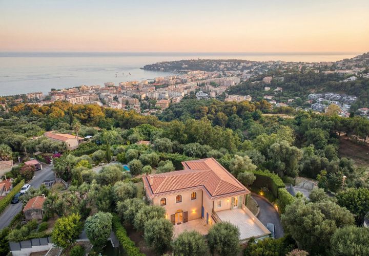 Villa i Menton, Alpes-Maritimes, Menton - € 4.480.000 | Ref: HH-16176877 - foto 1