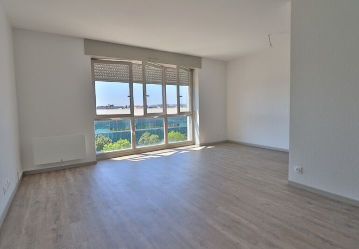 Estudi a Troyes, Aube, Troyes - € 450/mes | Ref: 10216 - foto 1