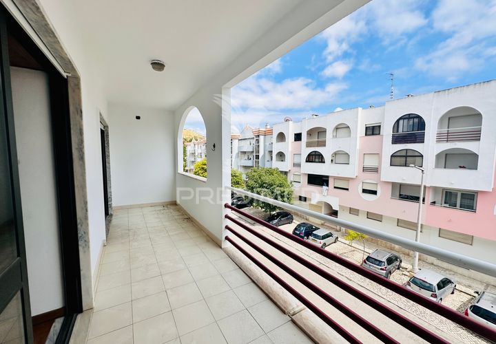 Apartament a Almada, Setubal, Almada - € 1.600/mes | Ref: 060724 - foto 1