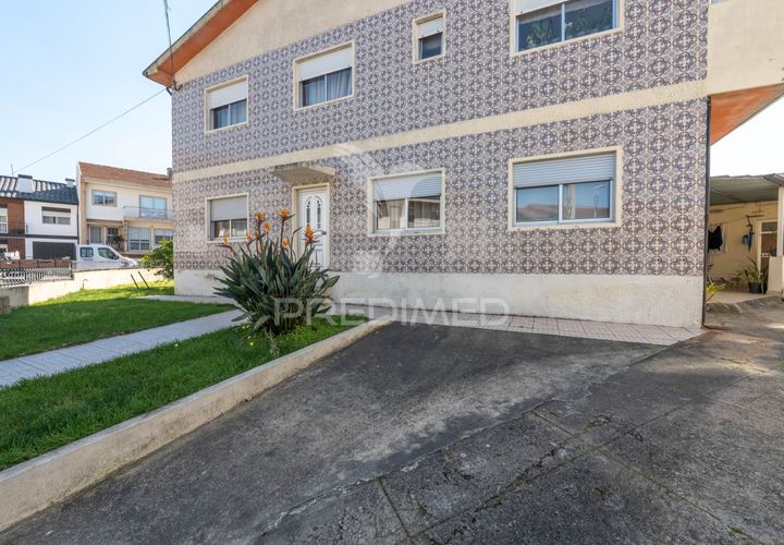 Erhvervsejendom i Valongo, Porto, Valongo - € 299.900 | Ref: 060935 - foto 1