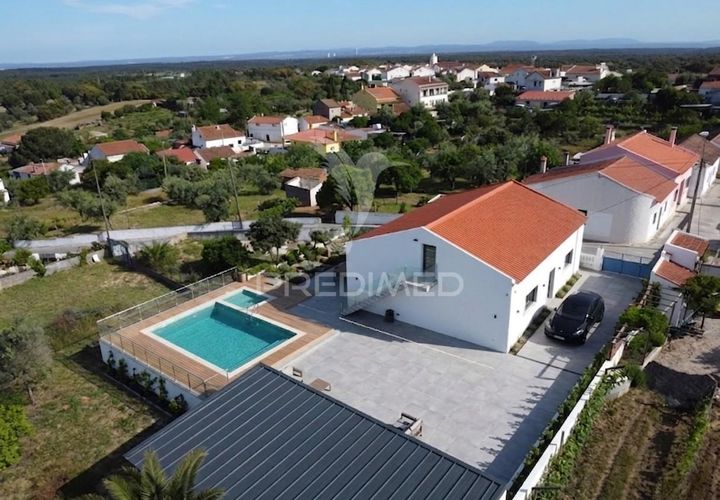 Byhus i Abrantes, Santarem, Abrantes - € 210.000 | Ref: 060976 - foto 1