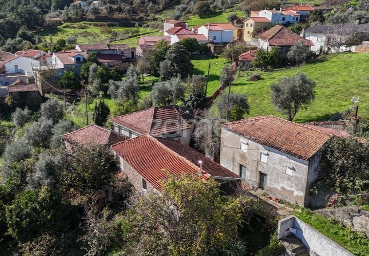 Villa a Folques, Coimbra, Folques - € 67.500 | Ref: ZMPT571828 - foto 1