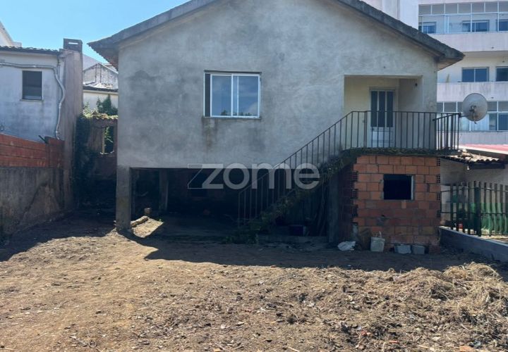Villa i Lousa, Coimbra, Lousa - € 170.000 | Ref: ZMPT586841 - foto 1
