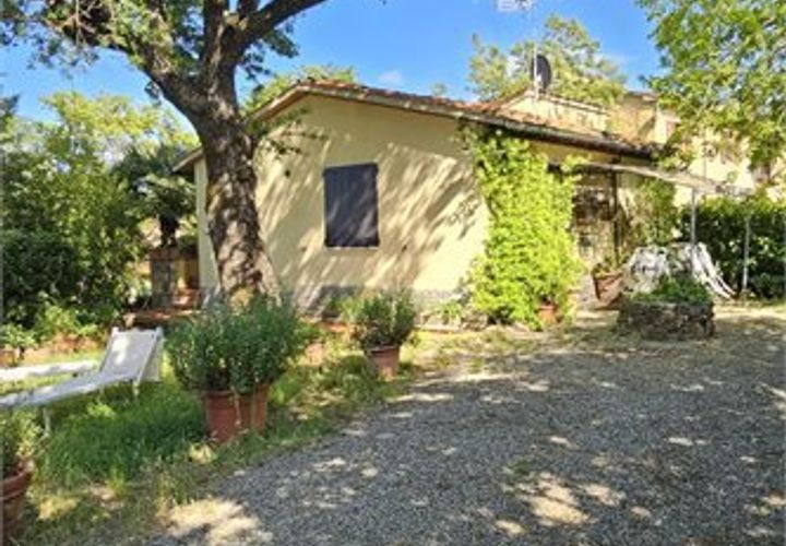 Villa a Casole d'Elsa, Siena, Casole d'Elsa - € 185.000 | Ref: ZHP-2452 - foto 1