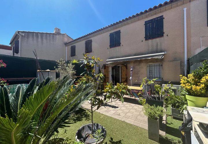 Byhus i Marseille, Bouches-du-Rhone, Marseille - € 219.000 | Ref: 3927 - foto 1