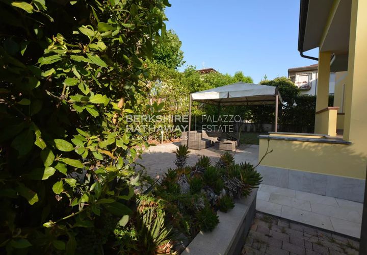 Villa i Camaiore, Lucca, Camaiore - € 720.000 | Ref: ito3123 - foto 1