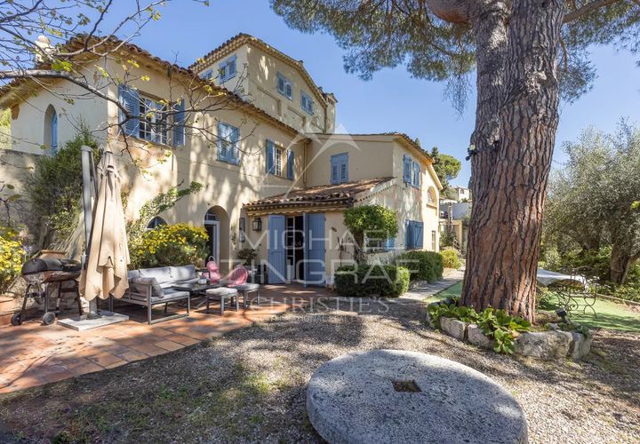 Villa i Nice, Alpes-Maritimes, Nice - € 2.500.000 | Ref: MZINC583 - foto 1
